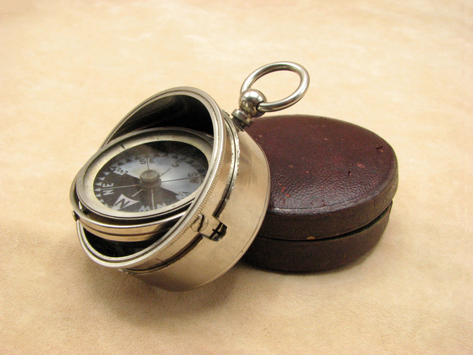 Very rare Short & Mason gimballed pocket compass with Singers Patent mop dial